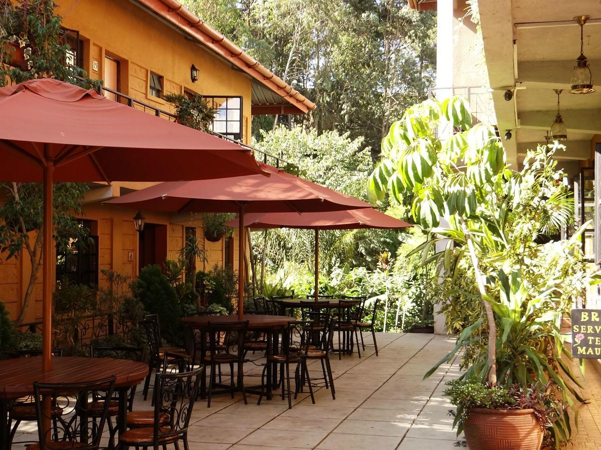 Ikweta Country Inn Maua Kaathene Ngoại thất bức ảnh