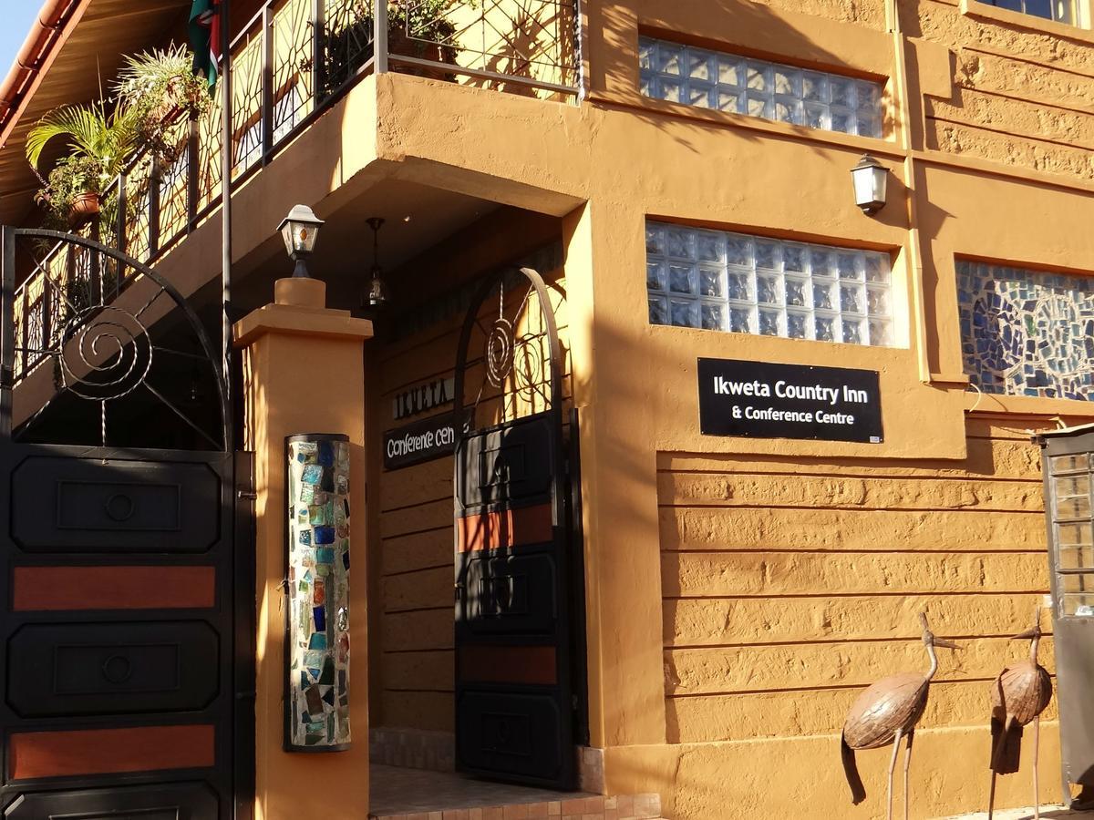 Ikweta Country Inn Maua Kaathene Ngoại thất bức ảnh