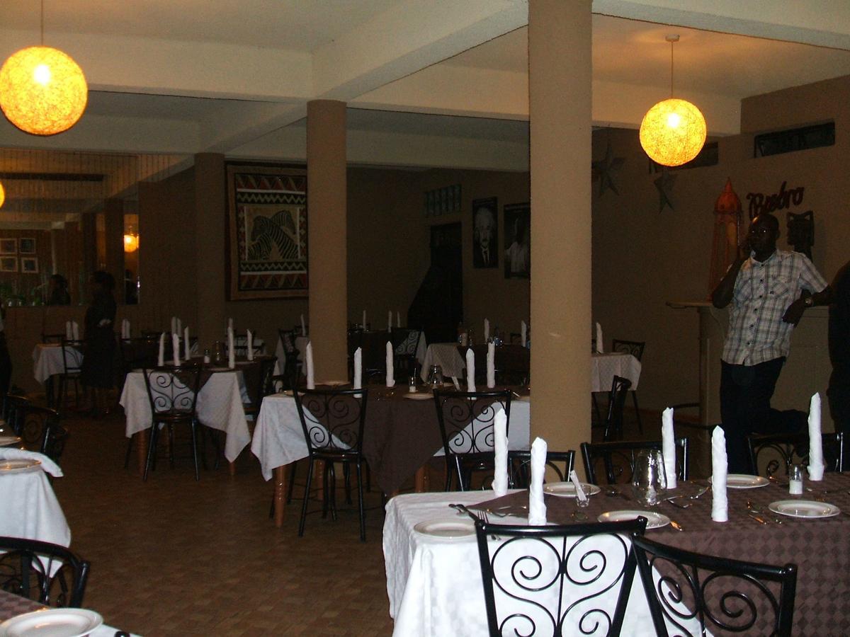 Ikweta Country Inn Maua Kaathene Ngoại thất bức ảnh